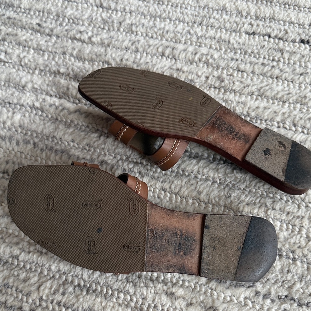 Pre-Owned HERMES ORAN Gold Sandals - Picture 3 of 4